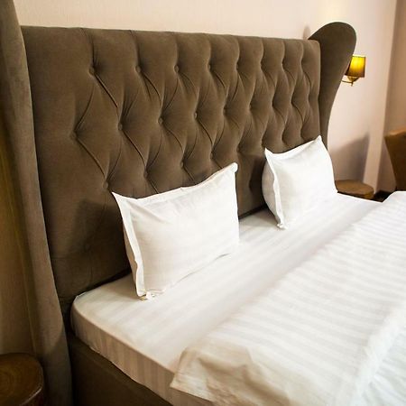 Keremet Hotel Almaty Extérieur photo