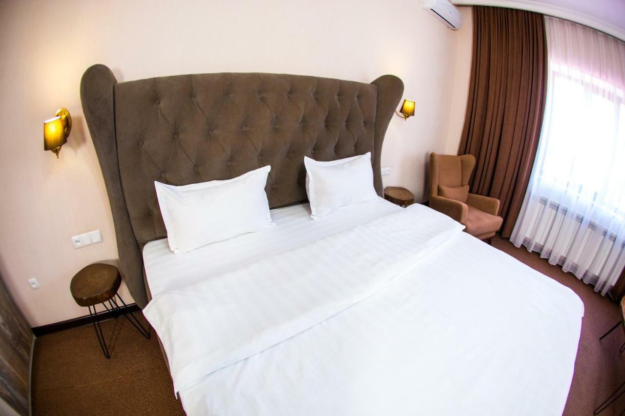 Keremet Hotel Almaty Extérieur photo